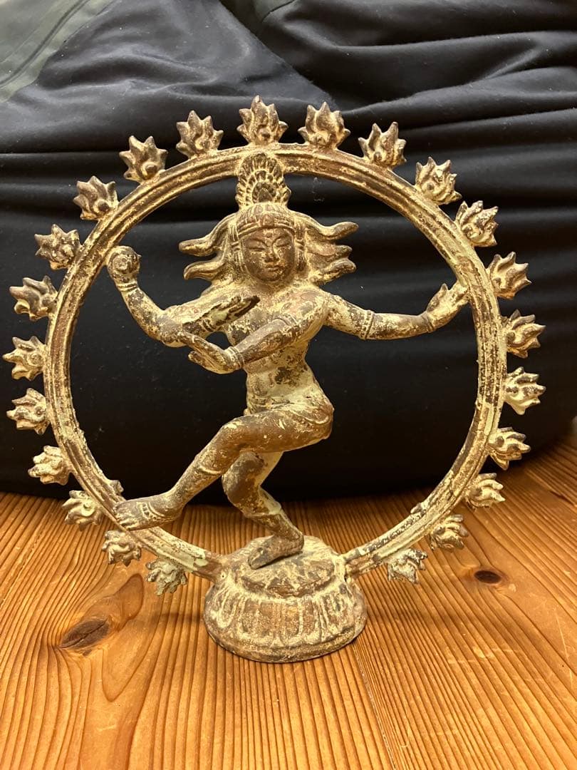 ナタラージャ像 金属製 彫刻 約23cm