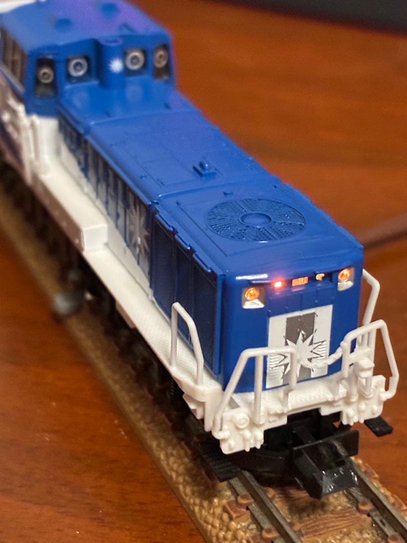 DE15 ディーゼル機関車 奥出雲おろち号カラー　ライト点灯動力動作確認済