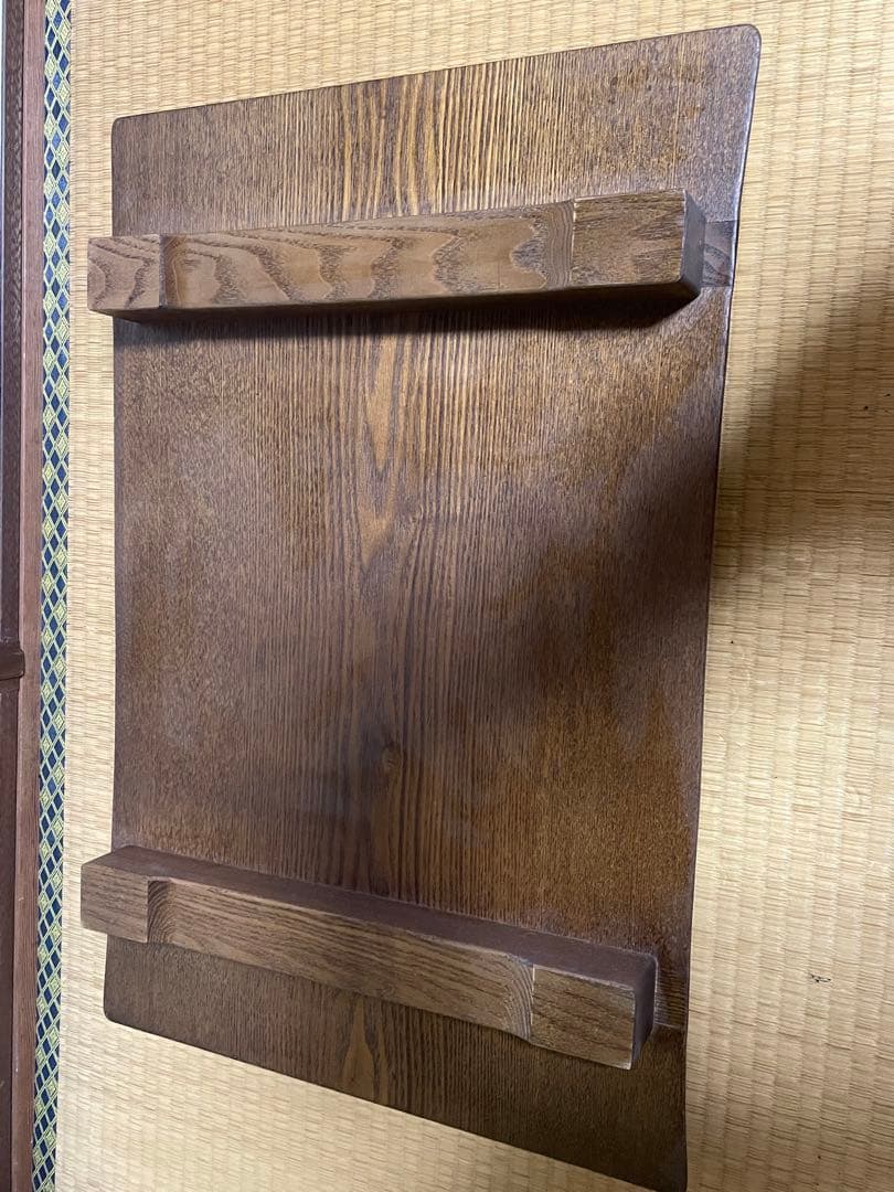 木製 花台・華台・平台・飾り台 重厚感ある木目 アンティーク