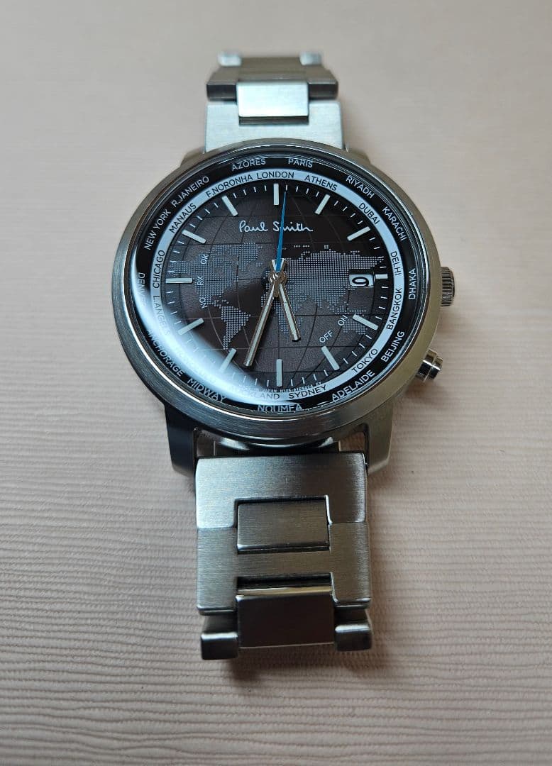 マ*サ様 未使用同様　超美品‼️　Paul Smith ワールドタイム 電波ソー
