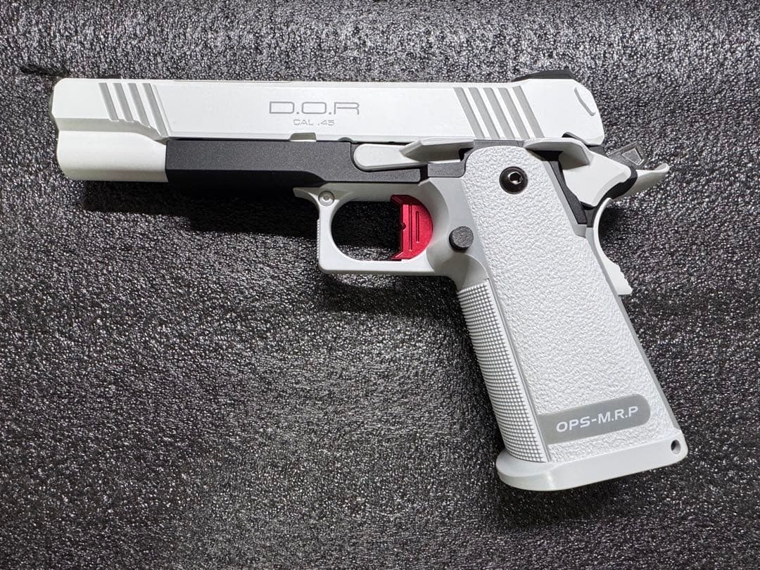 H*y様 東京マルイガスガン ハイキャパ ホワイトD.O.R