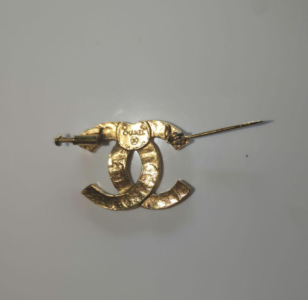 た*や様 CHANEL　ブローチ