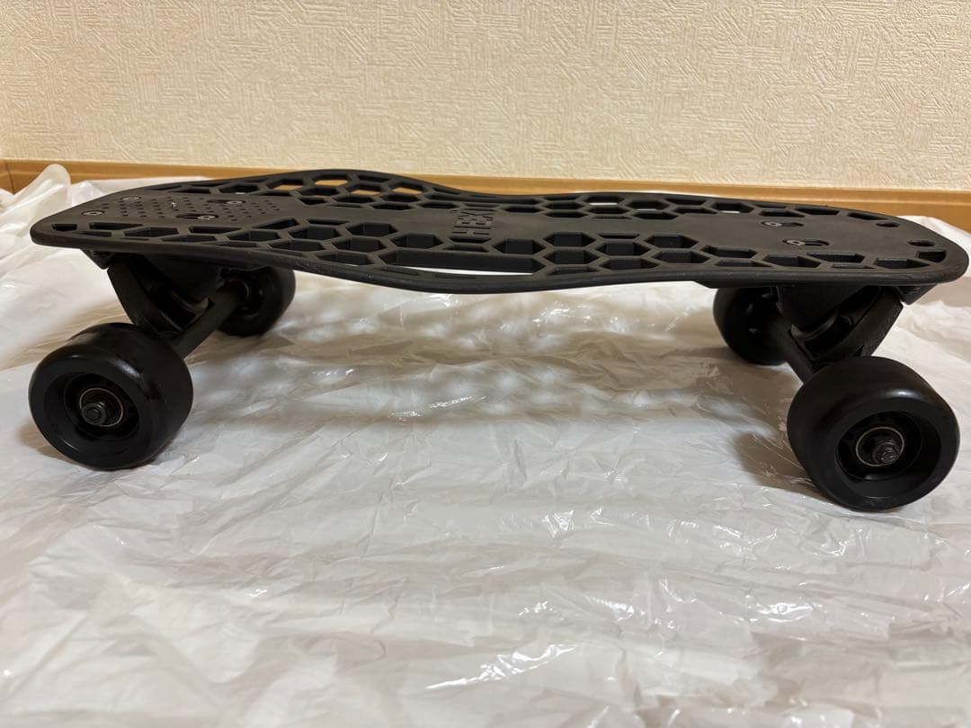 週末値下げ【中古・美品】HEXミニクルーザー　５回使用