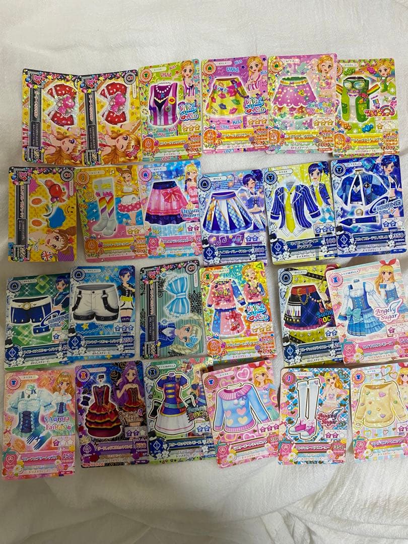 アイカツ! カード142枚【ファイルケースつき】