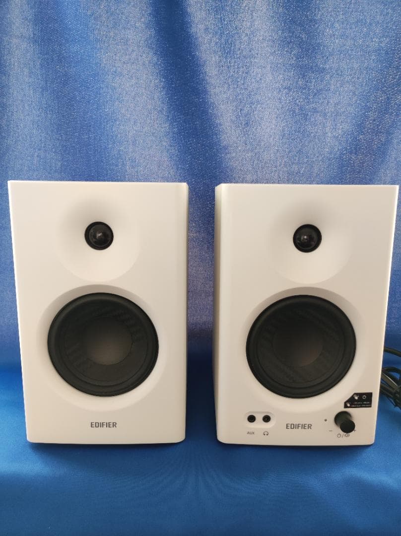 グ*ウ様 Edifier MR4 モニター用スピーカー 最大42W出力