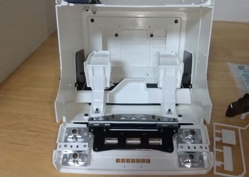 MASU タミヤ 1/14 ボルボ FH12 キャビン ②