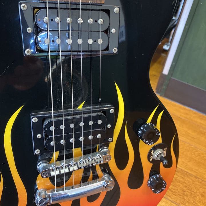 ラスト出品限定価格‼️超絶激シブ！！エピフォンレスポール　ファイヤーパターン！！