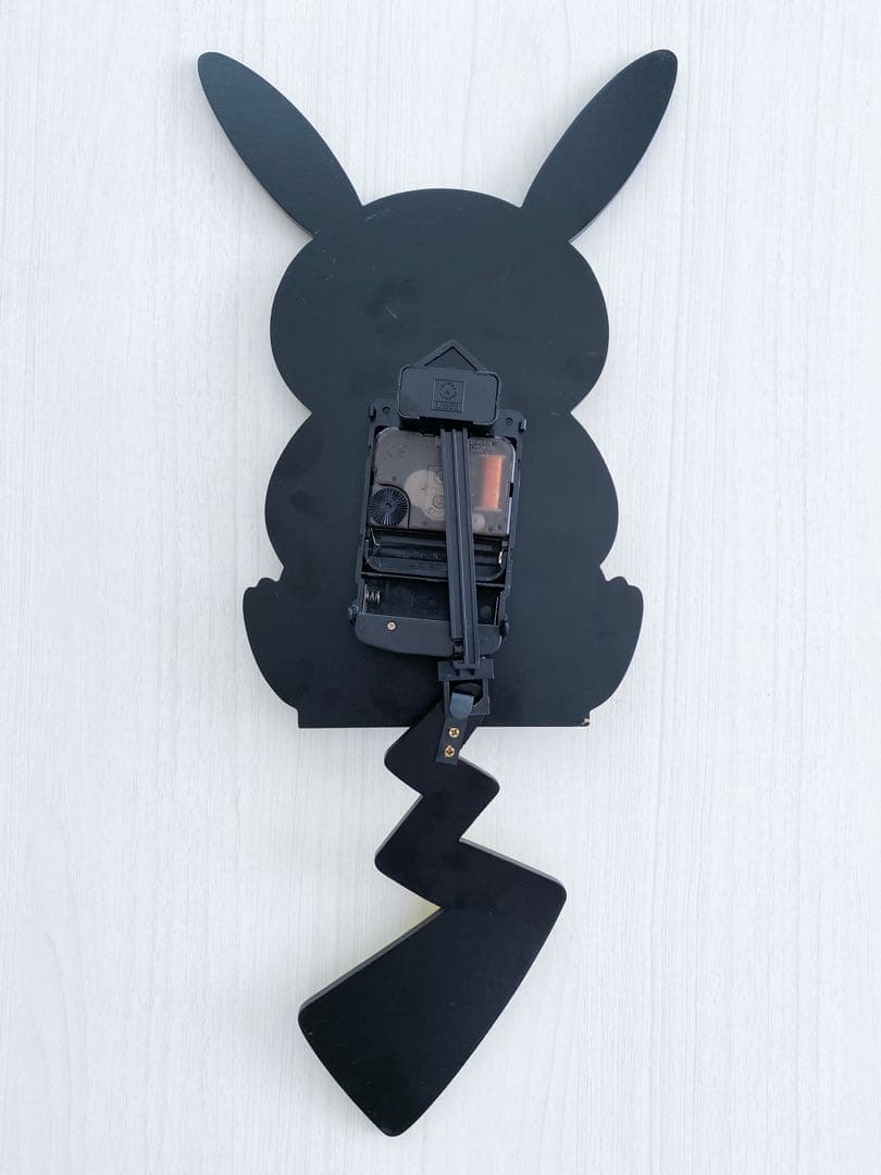 ポケモン ピカチュウ しっぽをふりこ時計 壁掛け時計