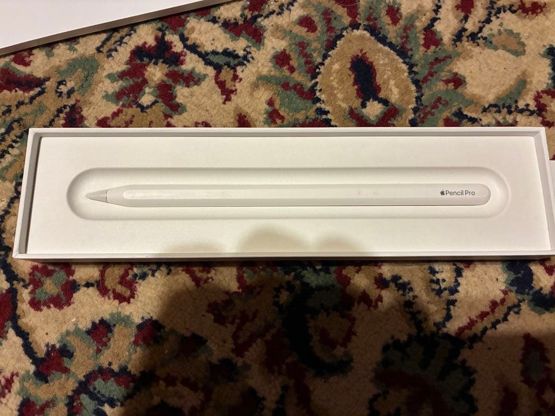 Apple Pencil Pro 本箱あり