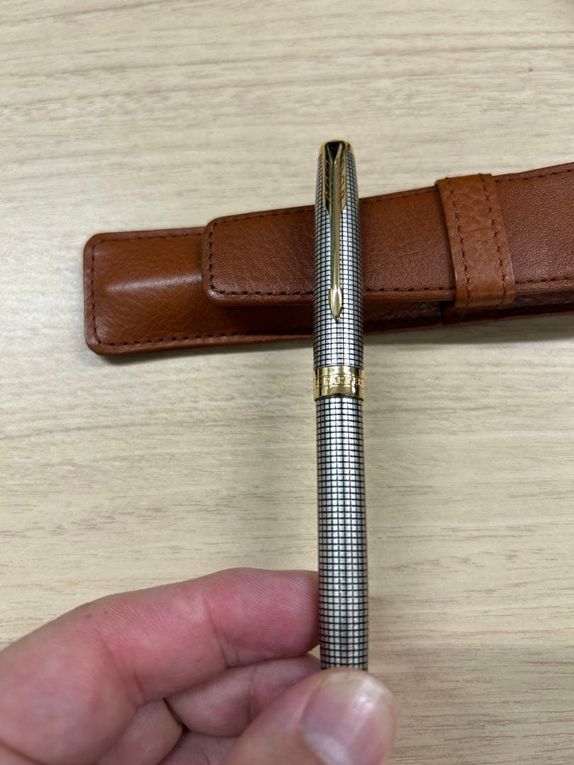 PARKER ボールペン シズレGTレザーケース付き
