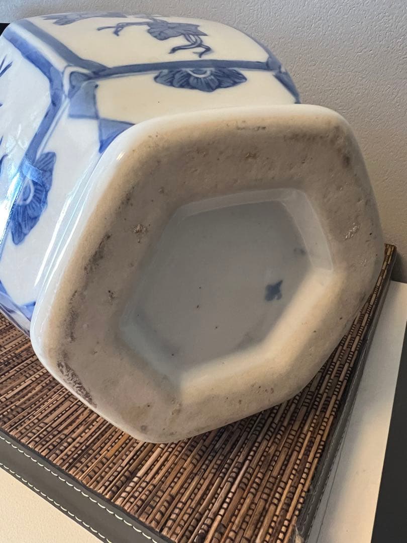 中国 染付花瓶 花器 陶器 壺 六角 葡萄 朝顔 青花☆