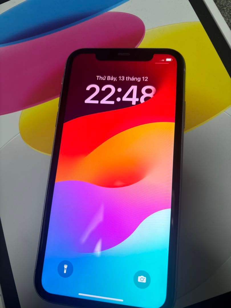 Iphone 11 64 gb パープル　バッテリー100％交換済