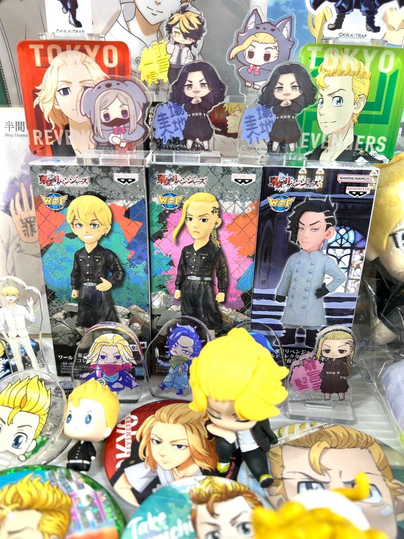 早い者勝ち 送料無料 東京リベンジャーズ グッズセット 250点 3.5kg