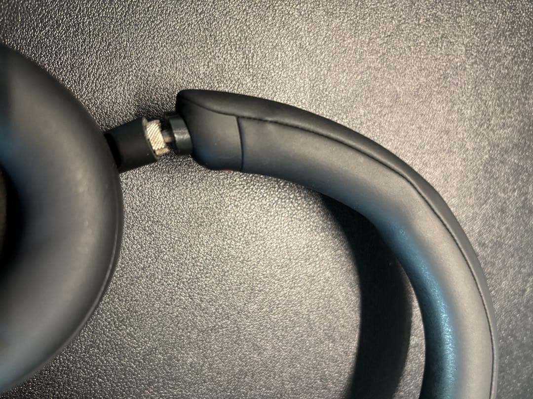 ぷ*ん様 【ジャンク品】SONY WH-1000XM5 ヘッドホン