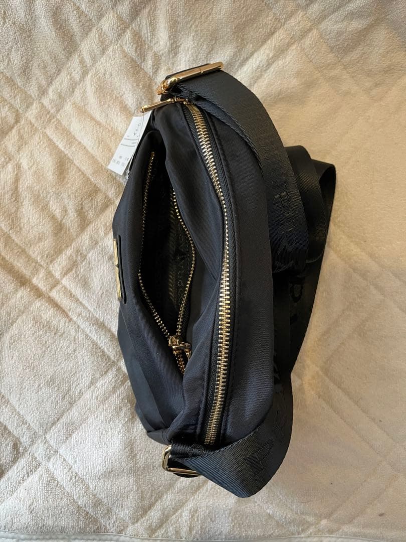 PRADAプラダ ノベルティ ミニショルダー バッグ ブラック 新品