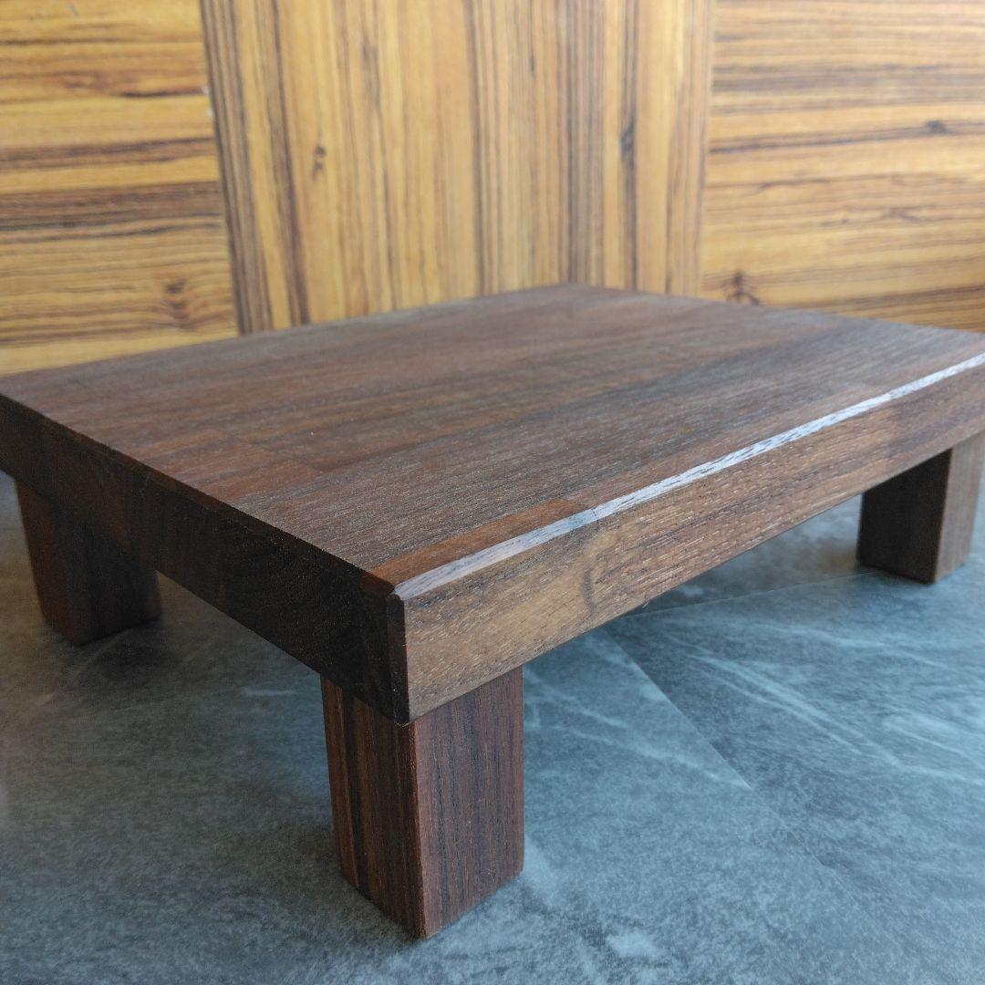 スピーカースタンド　一対