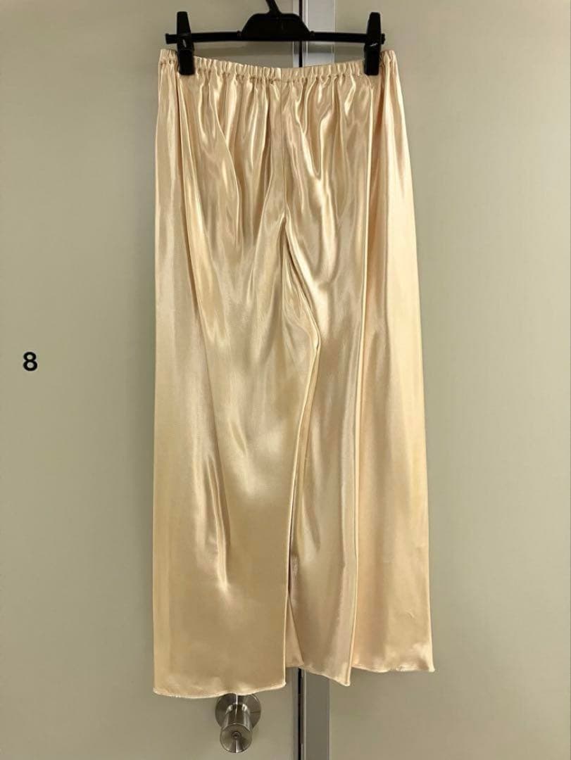 【KHAITE】yellow-GOLD サテン クロップド ワイド パンツ