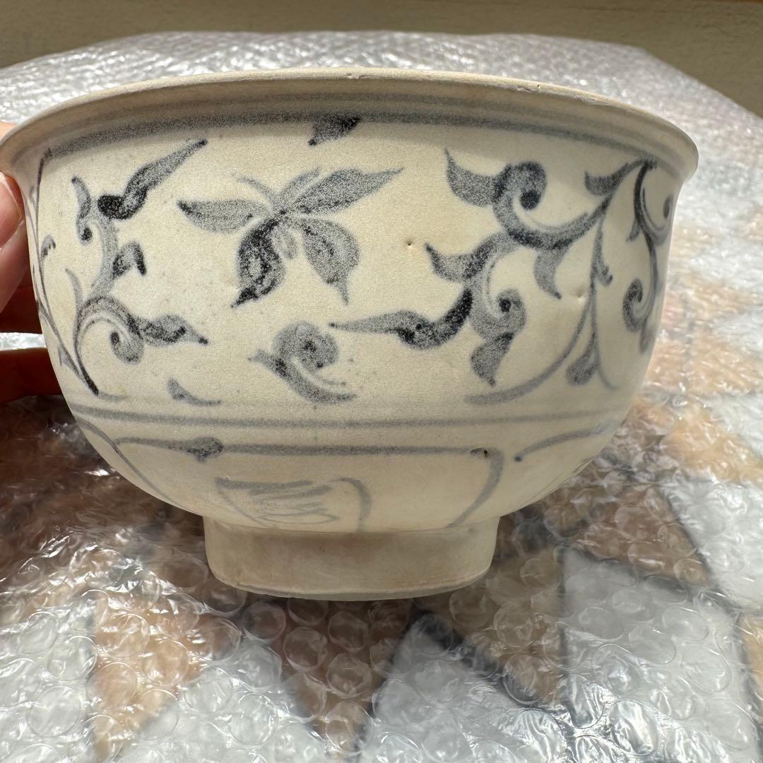 古美術 安南焼 ベトナム 唐草紋染付鉢 茶碗 呉須 陶磁器 骨董 桐箱付