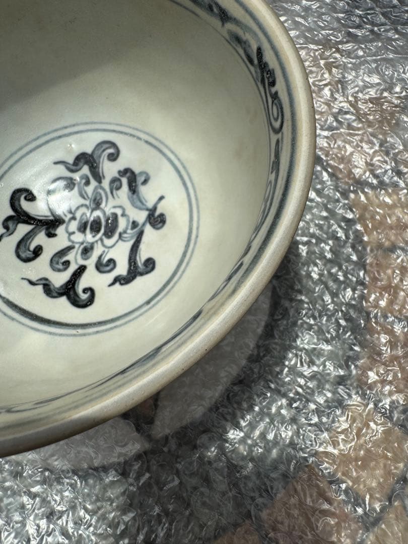 古美術 安南焼 ベトナム 唐草紋染付鉢 茶碗 呉須 陶磁器 骨董 桐箱付