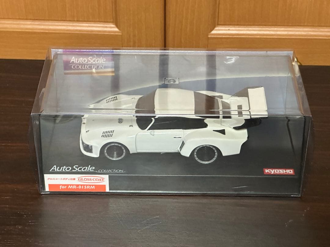 京商 ミニッツ ポルシェ　935　ホワイト　グロスコート　未開封