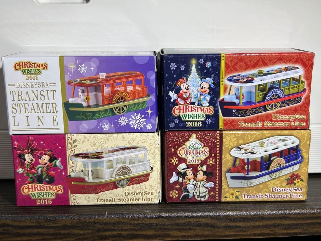 ディズニーヴィークル　トミカ　トランジットスチーマーライン　２３台セット