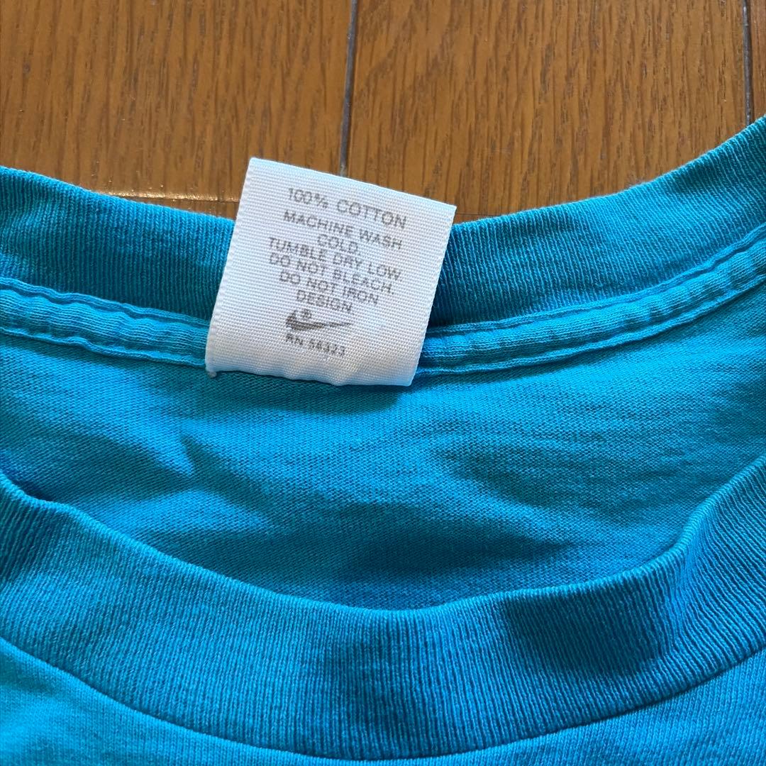 Bugs Bunny in 'HARE JORDAN' Tシャツ