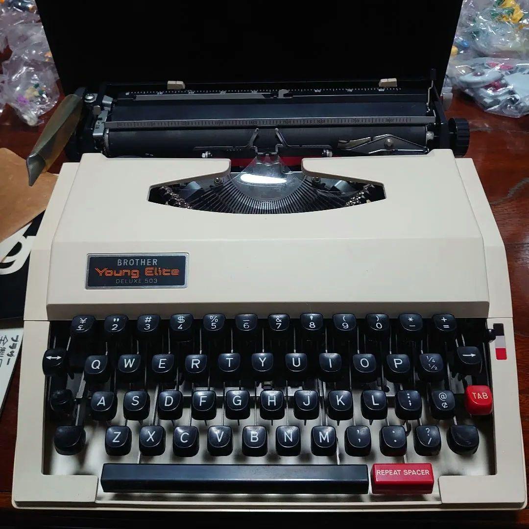 Brother Young Elite タイプライター