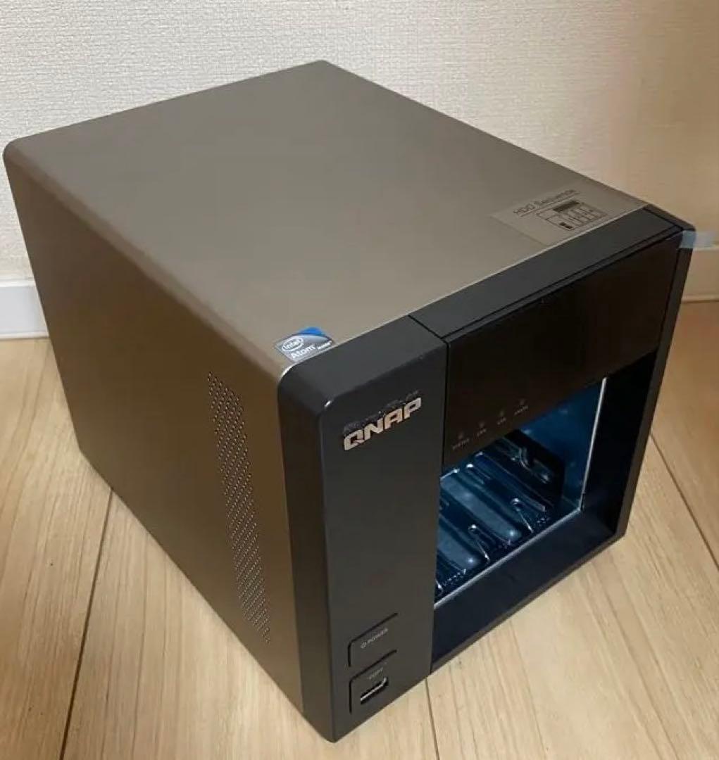 QNAP TS-469L NAS ネットワーク接続ストレージ
