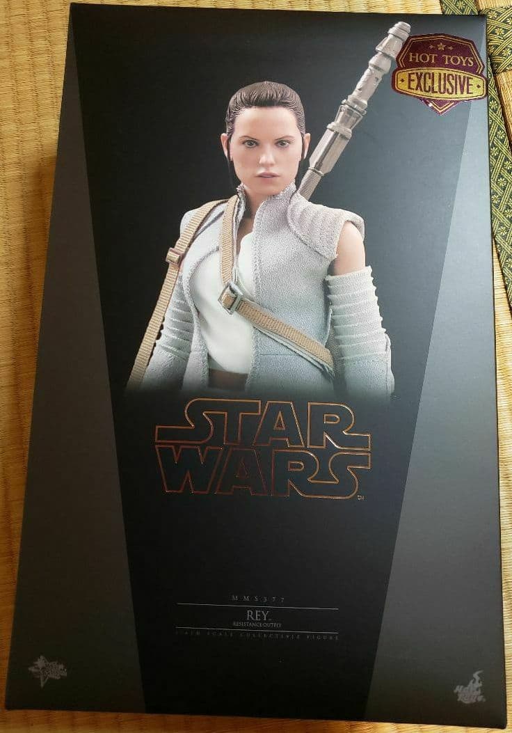 【新品未使用】ホットトイズ『スター・ウォーズ』レイ(レジスタンス版)1/6