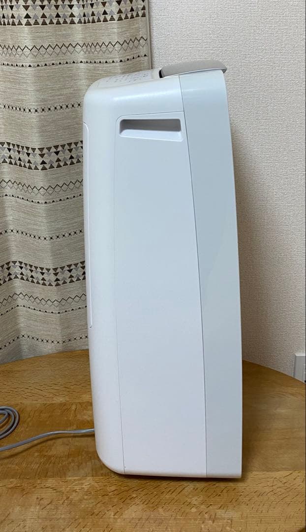 SHARP 衣類乾燥機 CV-J180