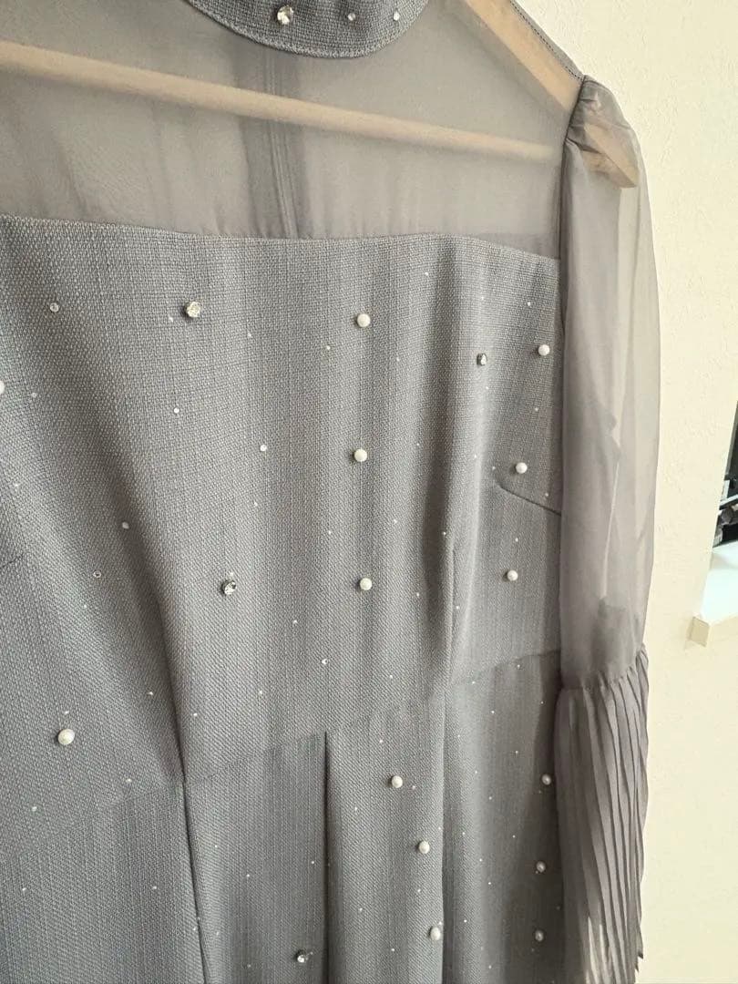 【即日発送】 【超美品】パーティードレス パール　ストーン　Sサイズ　Leja