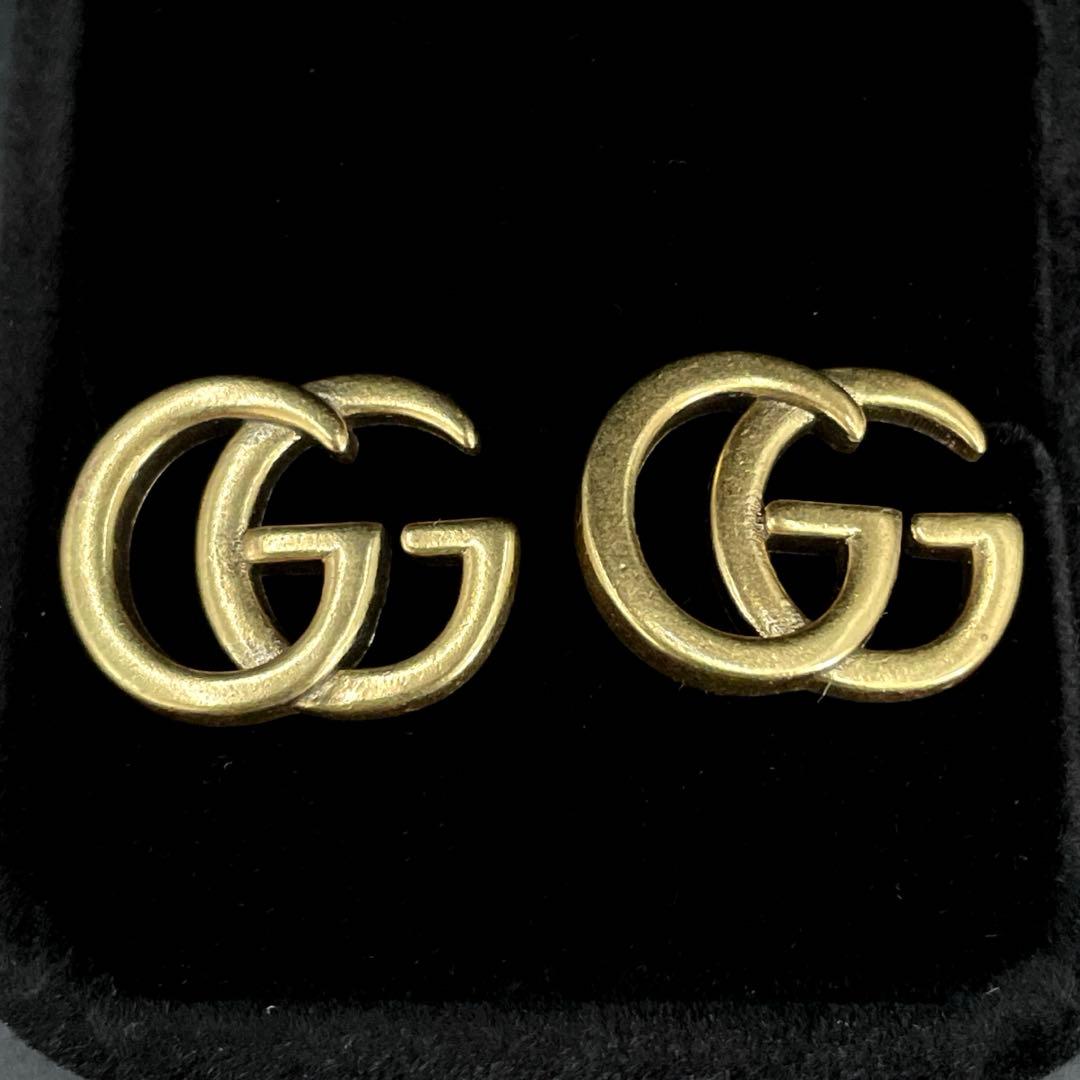 グッチ ダブルG インターロッキング　ピアス ゴールド ロゴ　y2k 両耳