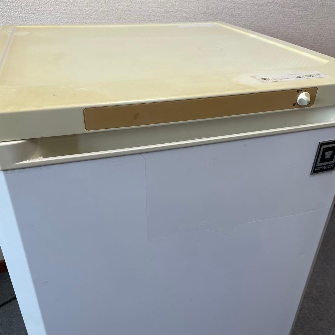 レマコム 冷凍庫（88L 右開き）2012年製 RRS-T88 動作確認済　4段