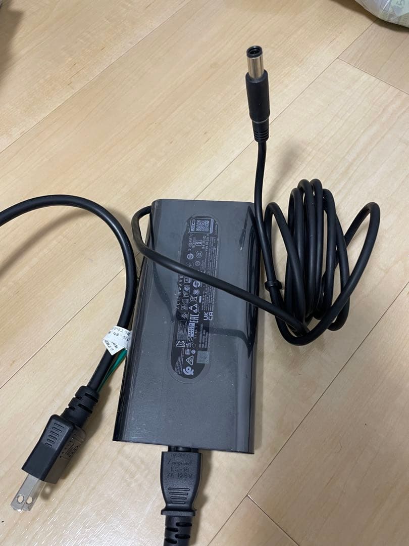 Dell Alienware ACアダプター19.5V 12.31A 240W