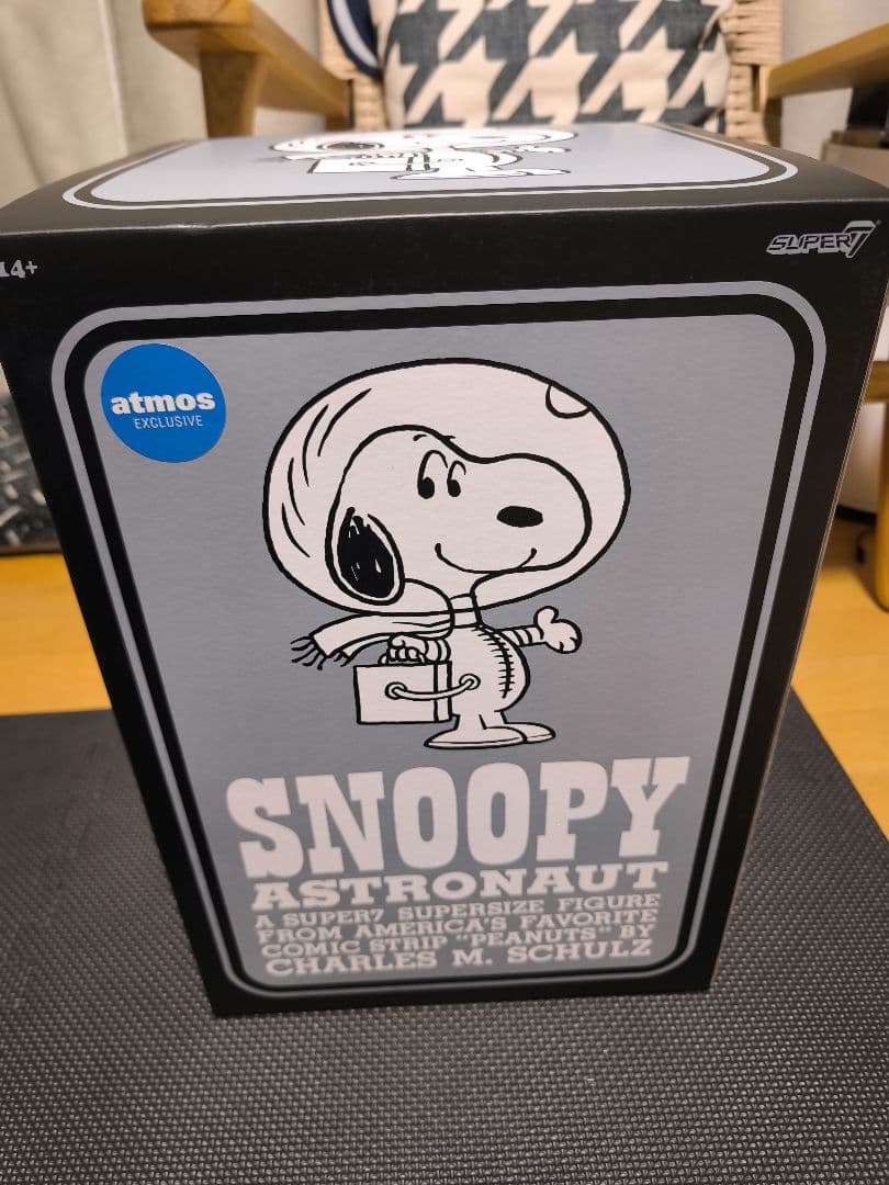 150体限定品　SNOOPY atomosフィギュア