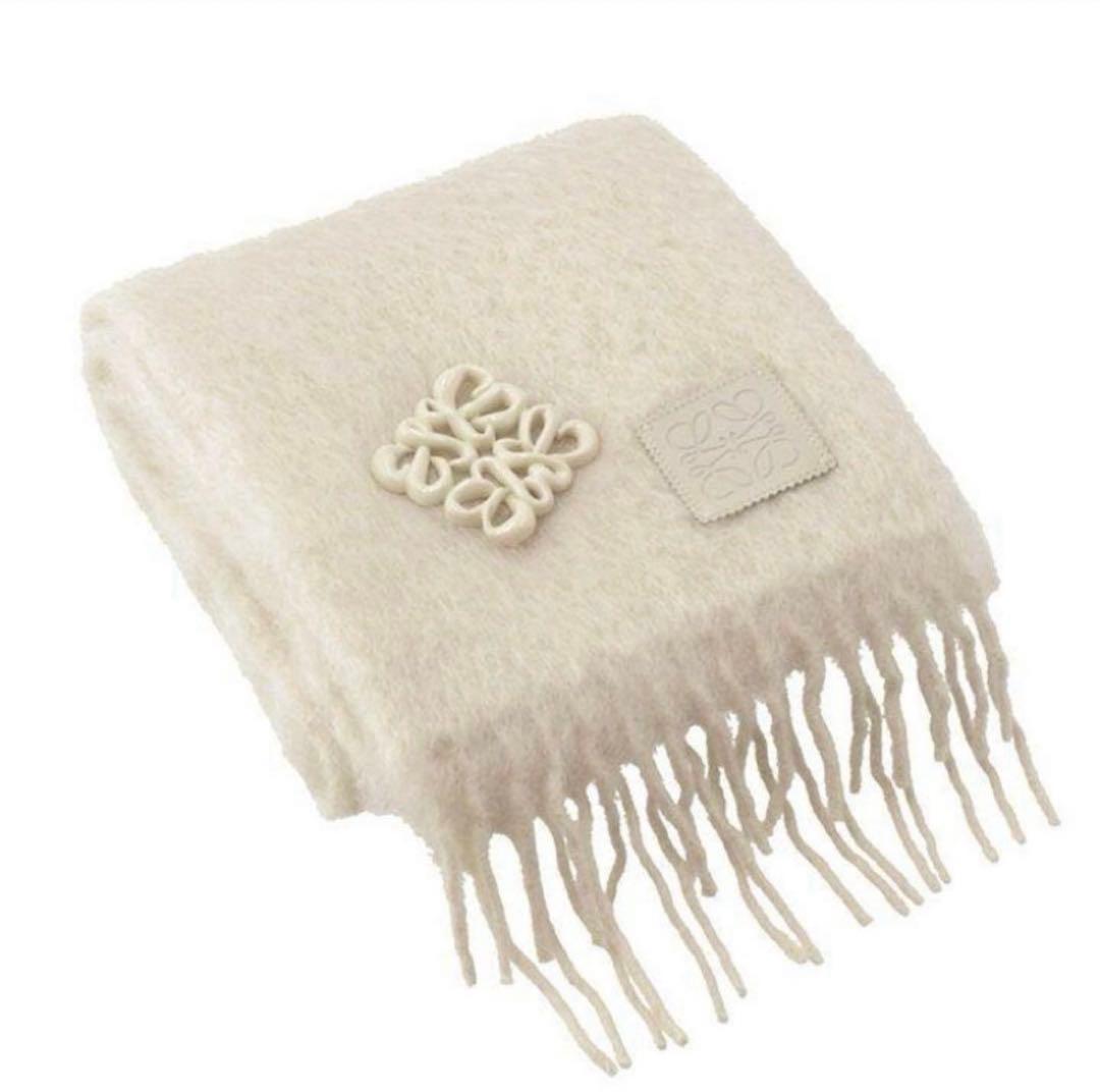 LOEWE ロエベ アナグラム モヘア マフラー ブローチ付き