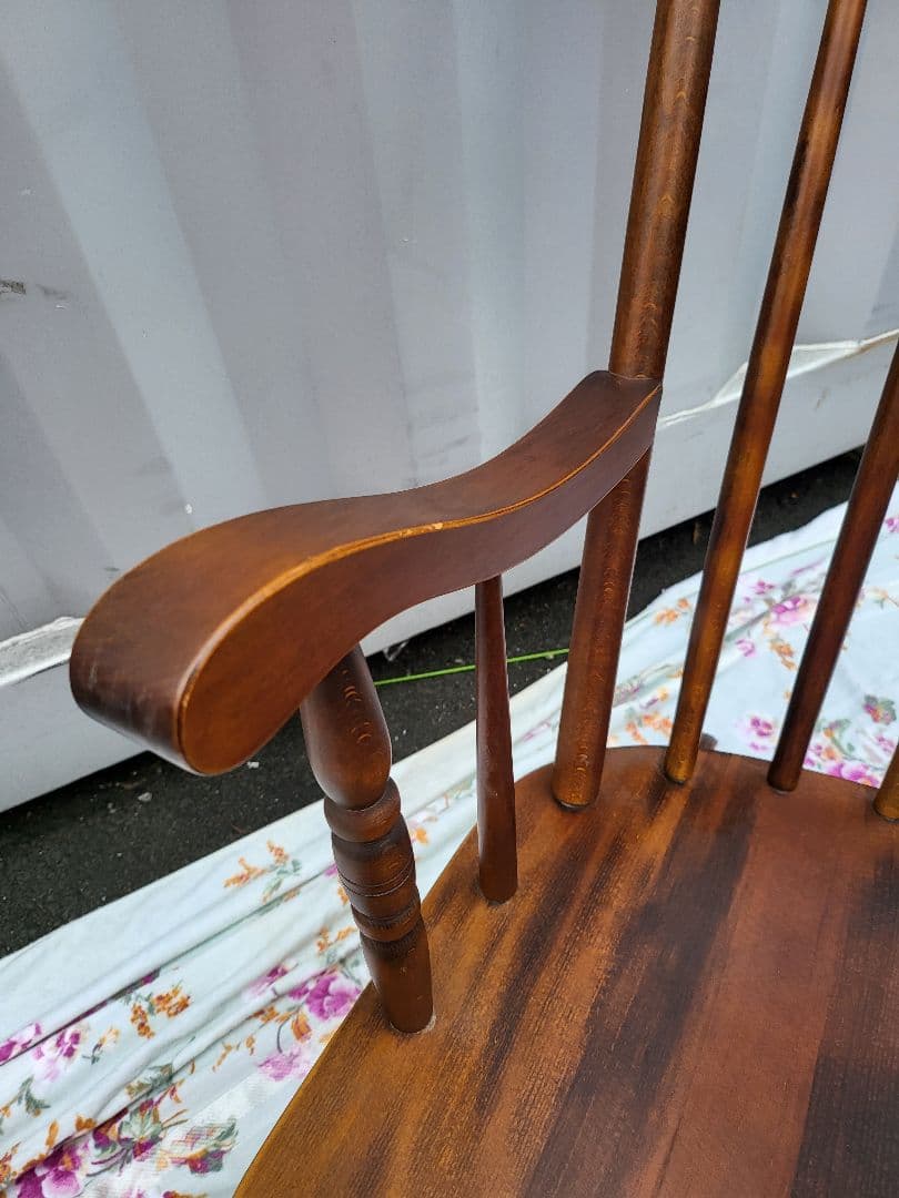 木製ロッキングチェア