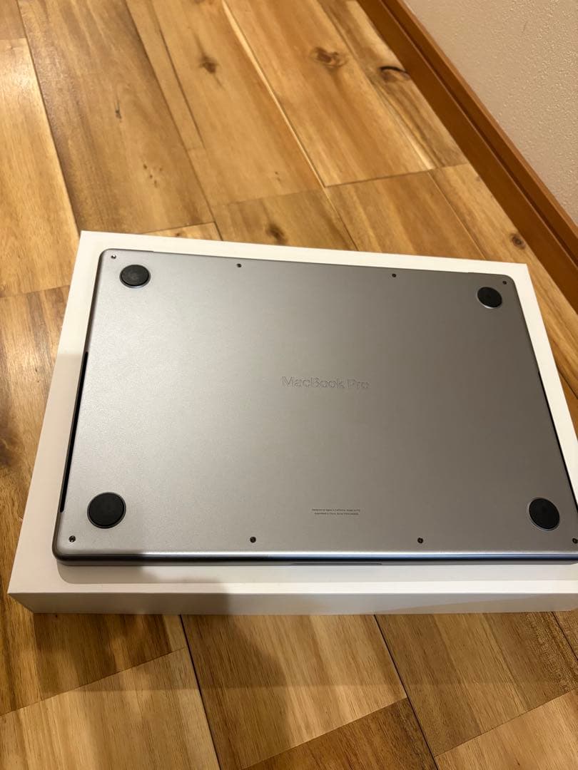 美品/MacBook pro/M2Pro/14インチ/SSD512GB/16GB