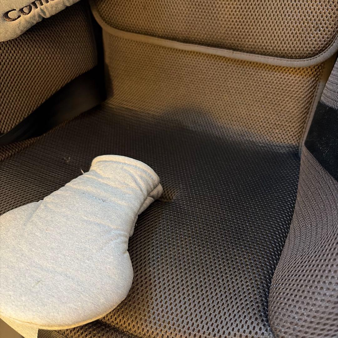 【美品】コンビ THE S ISOFIX エッグショック ZB-690