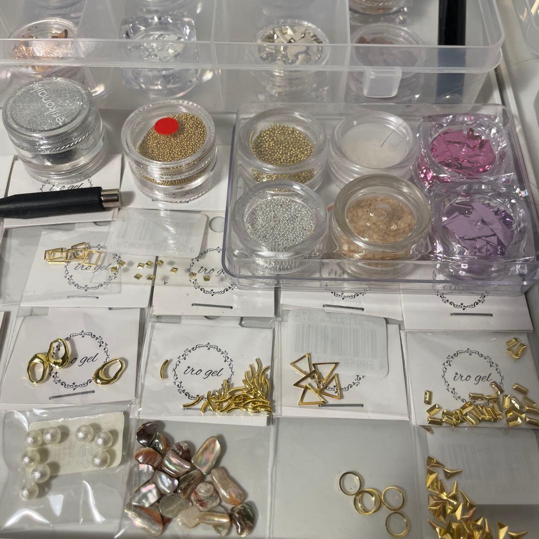 ジェルネイル 引退品 ネイルライト & リムーバー付き パーツ ネイルチップ多数