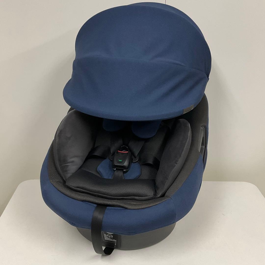 綺麗！コンビ THE S ISOFIX エッグショック ZB-690 ネイビー