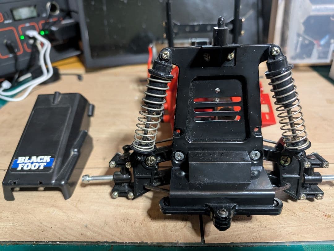 タミヤ　当時物ブラックフット　シャーシのみ