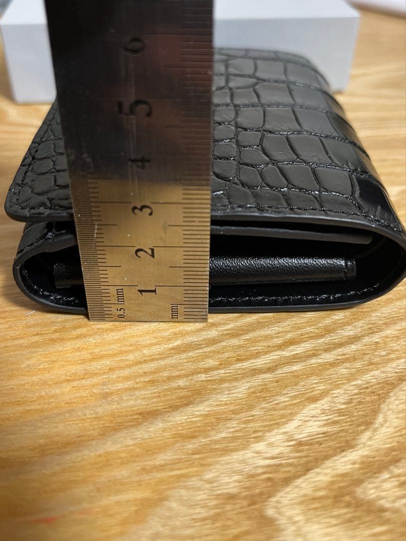 First Reachクロコダイル革財布