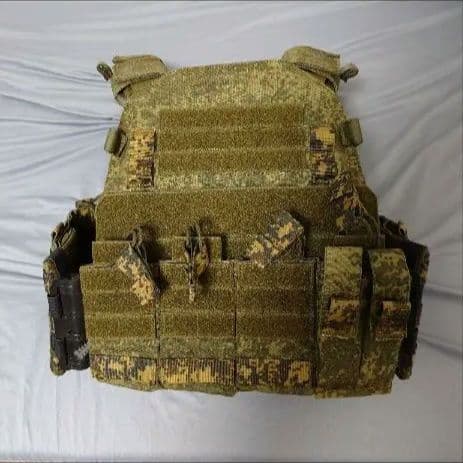 実物　ロシア軍　プレートキャリア　デジタルフローラ　タルコフ