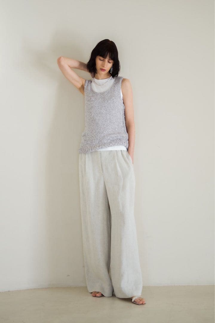 新品　エブール ebure 今季　完売　シルクテープハンドニット タンクトップ