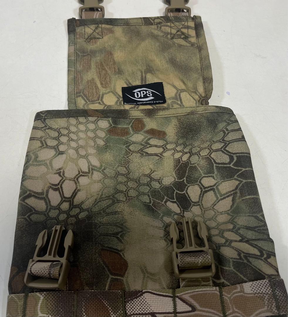 UR-TACTICAL OPS プレートキャリア