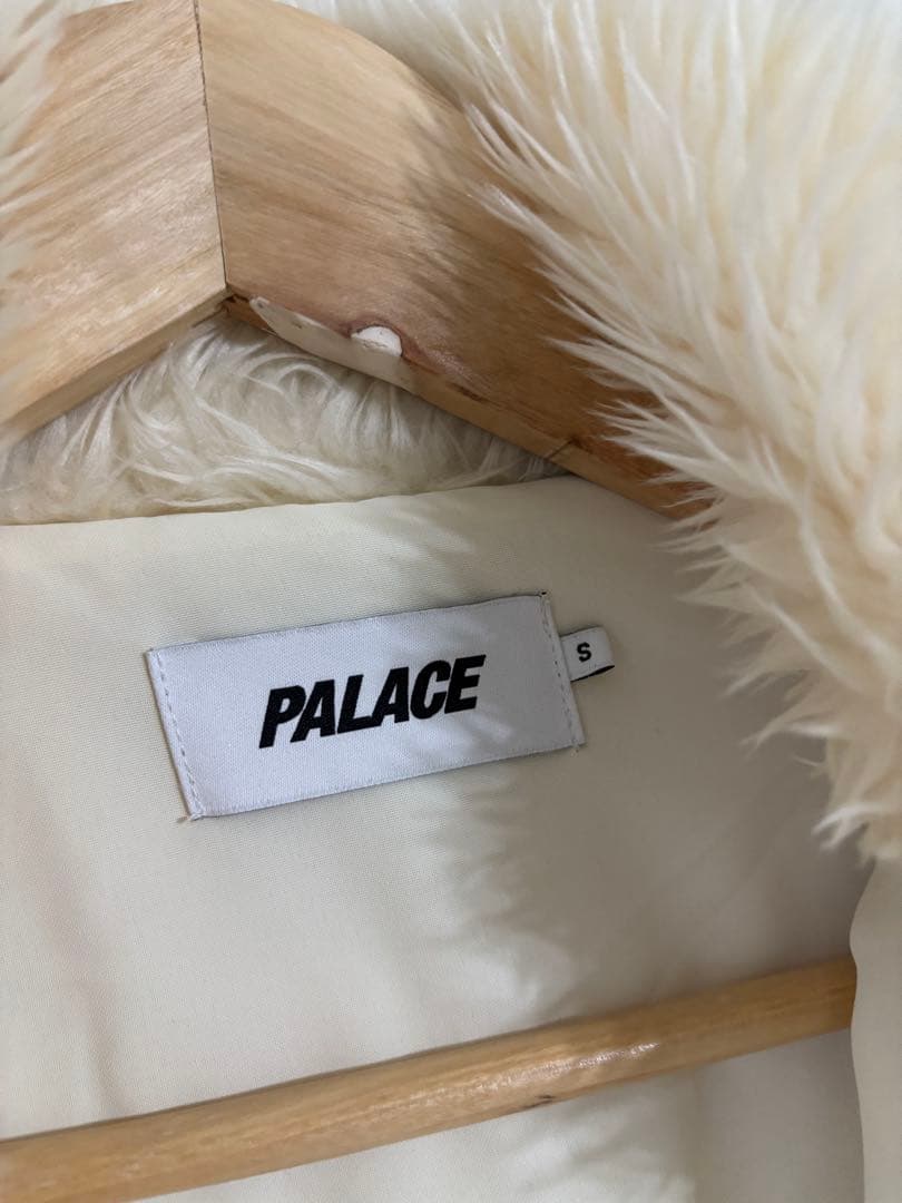Palace ファージャケット