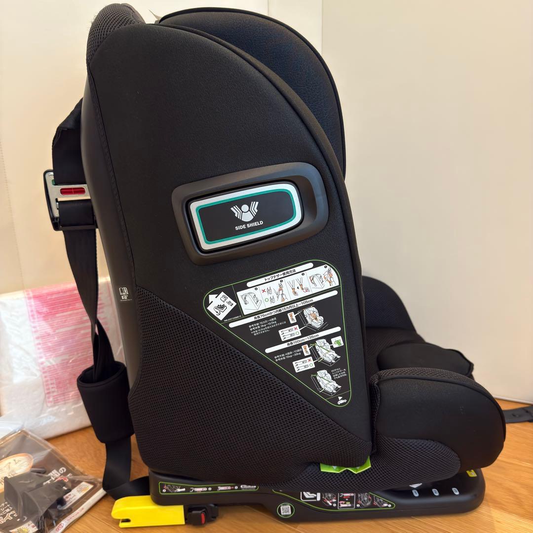 【美品】Aprica ISOFIX フォームフィットセーフティープラス AB
