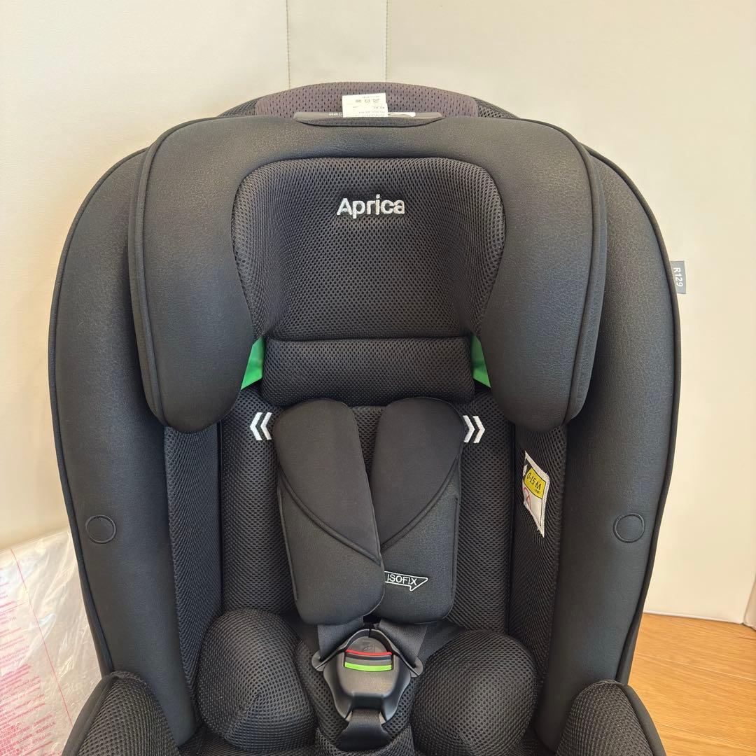 【美品】Aprica ISOFIX フォームフィットセーフティープラス AB
