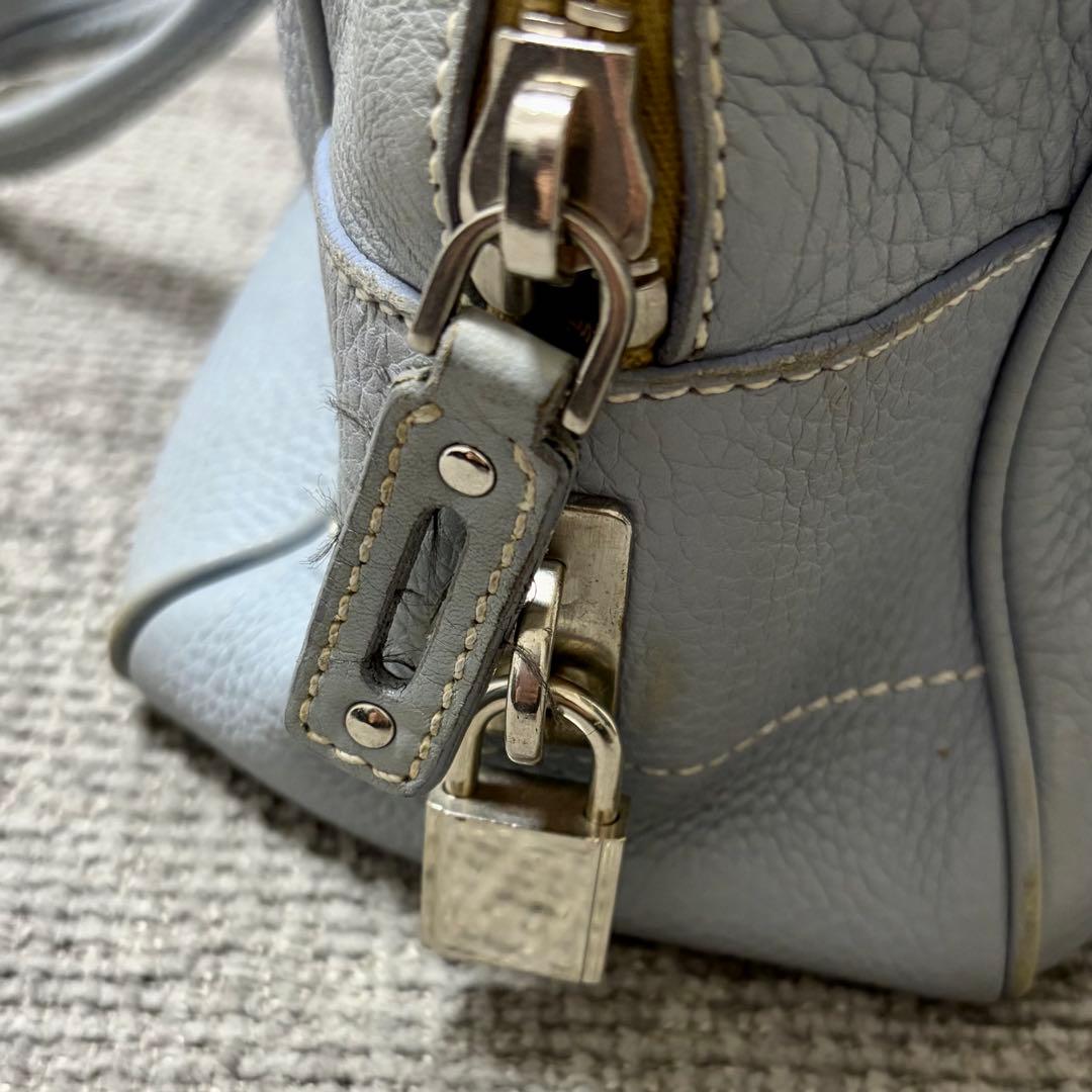 PRADA ライトブルー レザーハンドバッグ